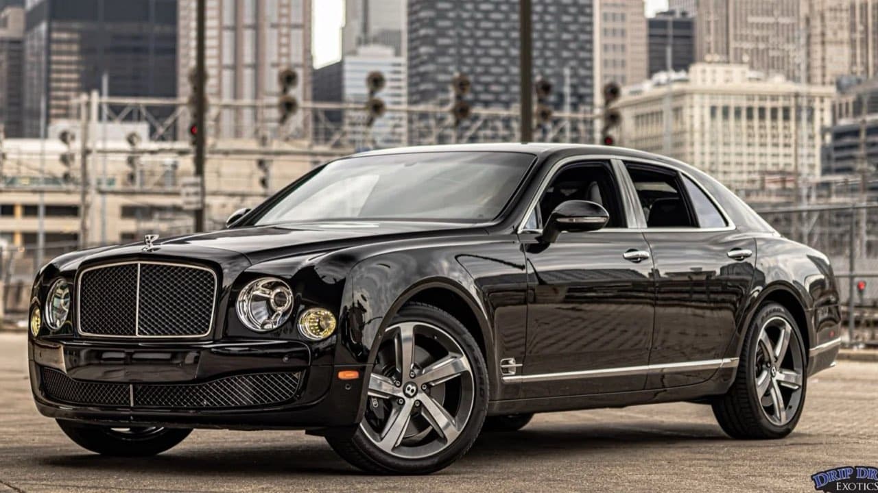 Bentley Mulsanne — luxury rental from DDE Rentals